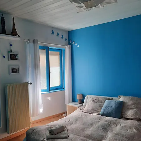 Maison De Charme Avec Terrasse Et Garage Ferme Proche Des Volcans Holiday home
