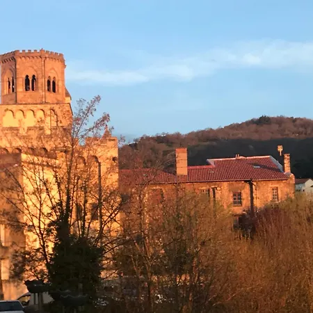Maison De Charme Avec Terrasse Et Garage Ferme Proche Des Volcans בית נופש *